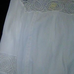 Off white blouse sz.22
